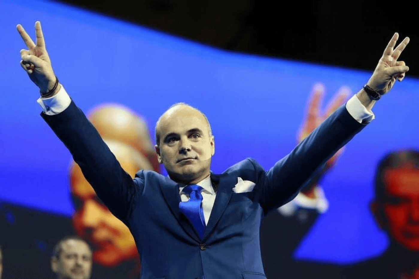 Rareș Bogdan se propune vicepremier cu portofoliu la rotativă. Ce spune Ciucă