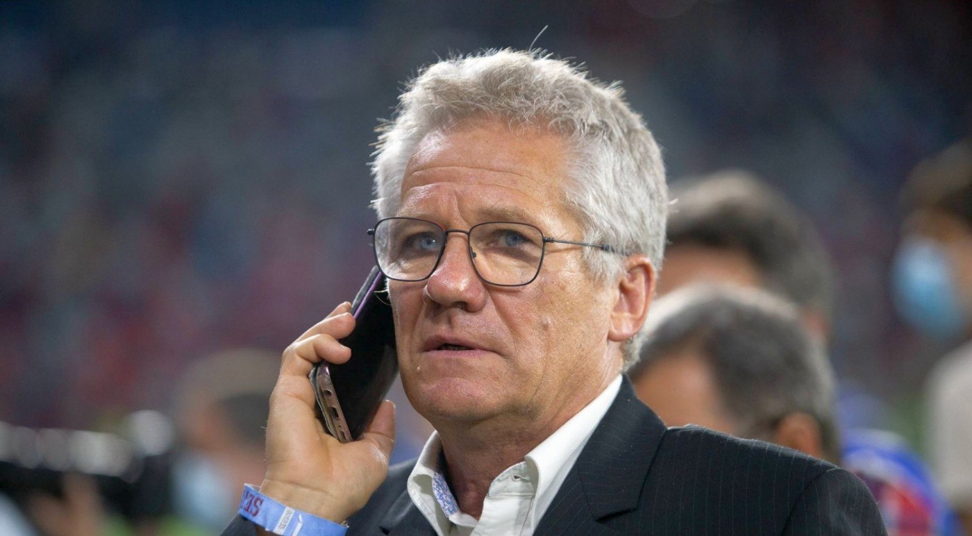 Francezii profită de deciziile noastre proaste: Cazul Bölöni arată ce am ratat