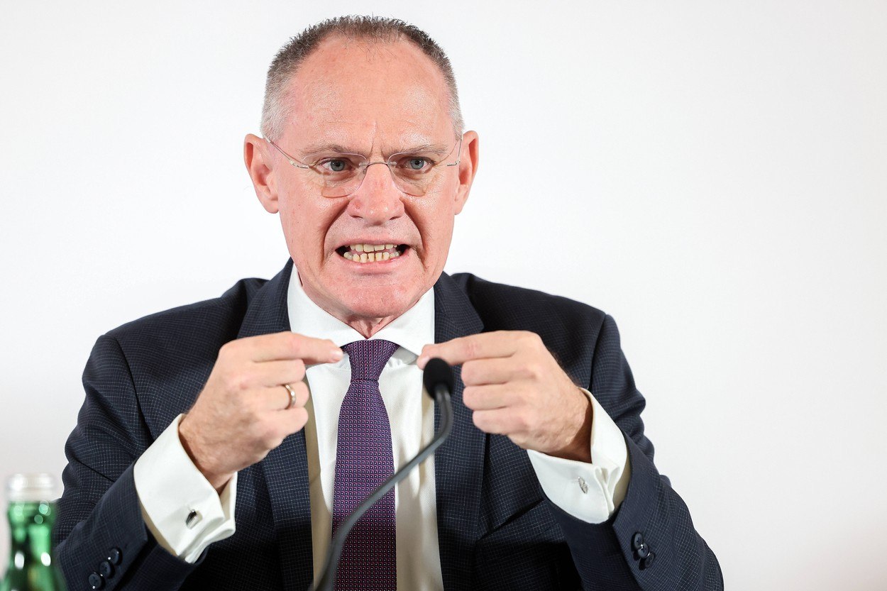 Ministrul de Interne din Austria, țară care a blocat aderarea României la Schengen, vizită la București