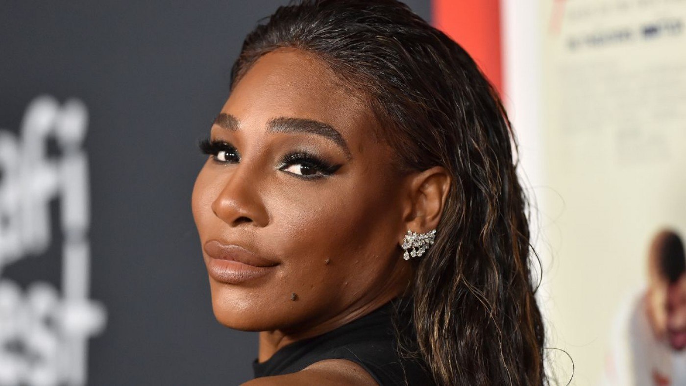 Serena Williams, însărcinată pe covorul roșu: Primele imagini care confirmă că va avea un al doilea copil VIDEO