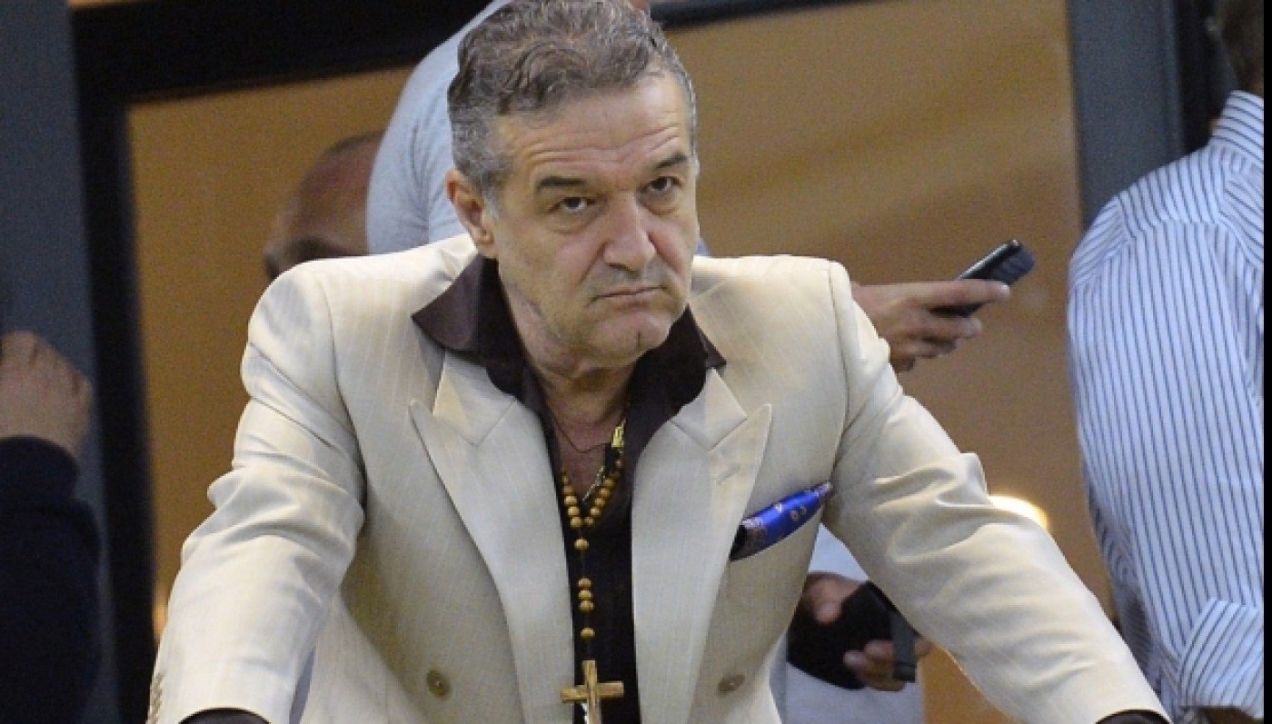 Lui Becali i-a dispărut zâmbetul: Veste proastă pentru FCSB, când echipa a urcat pe locul 2