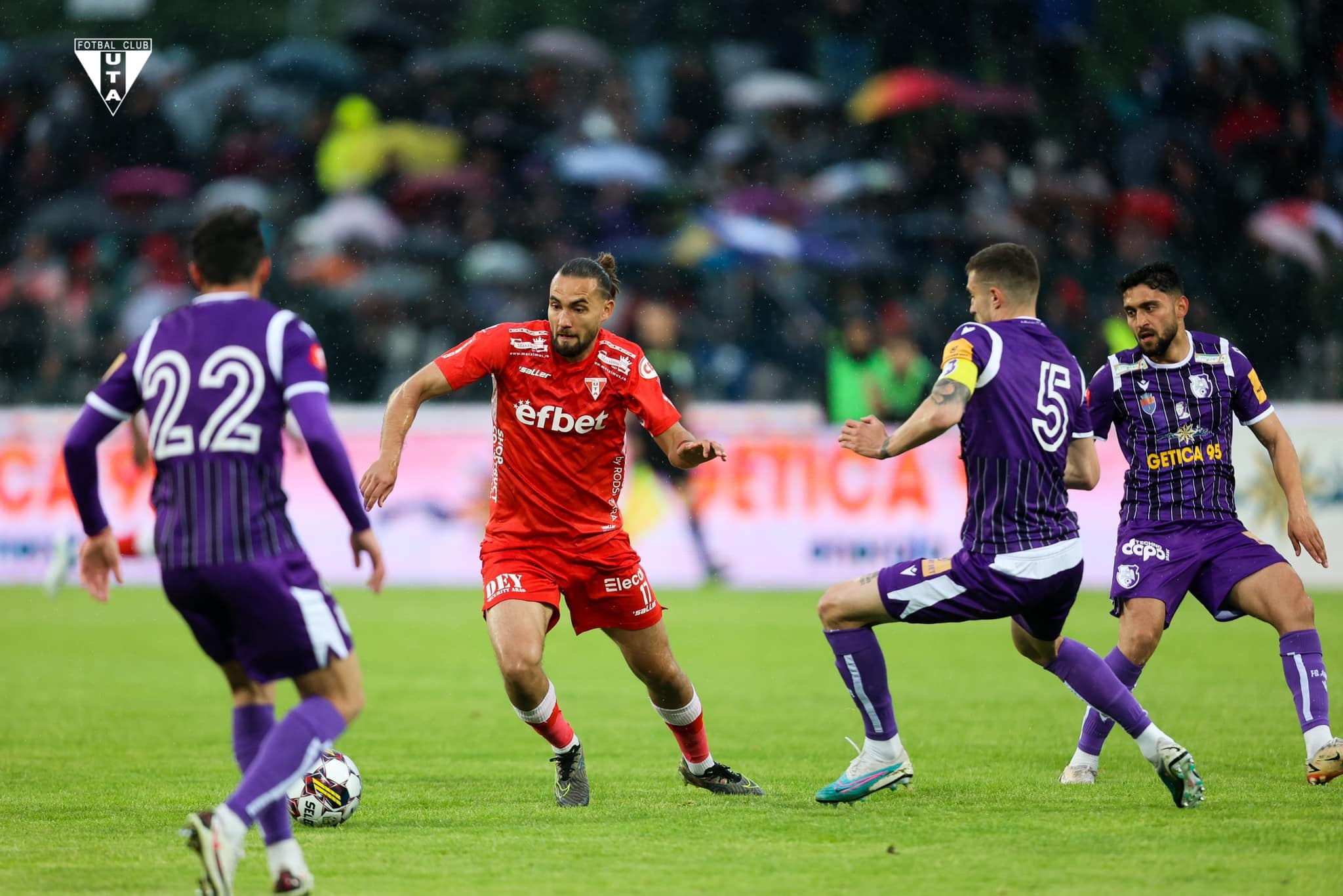 Meci dramatic la Pitești. FC Argeş a egalat UTA Arad în minutul 14 din prelungirile play-out-ului Superligii