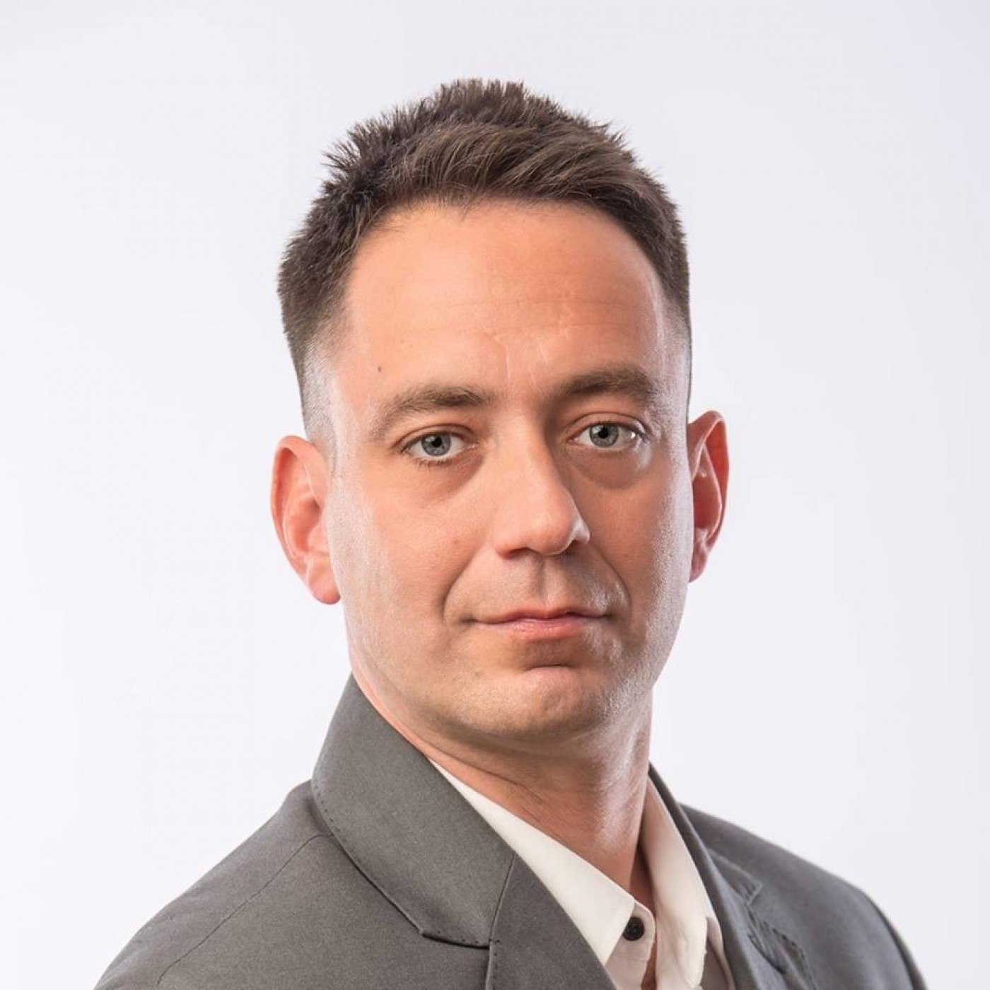 UDMR ia în calcul ieșirea de la guvenare. Care este motivul deciziei radicale