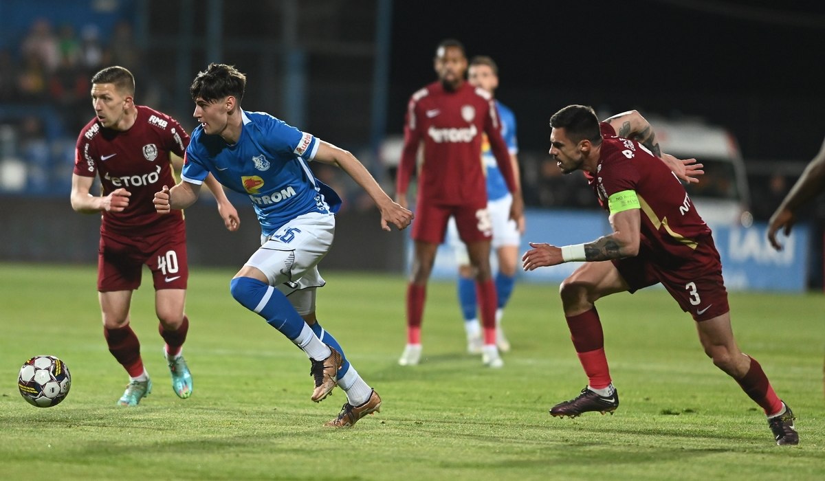 Lupta la titlul în Superliga, dinamitată. Și Farul, și FCSB sunt la mâna lor pentru câștigarea campionatului