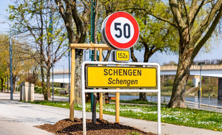 Consiliul Schengen va discuta ridicarea controalelor la frontiera cu Bulgaria și România în ciclul 2023-2024
