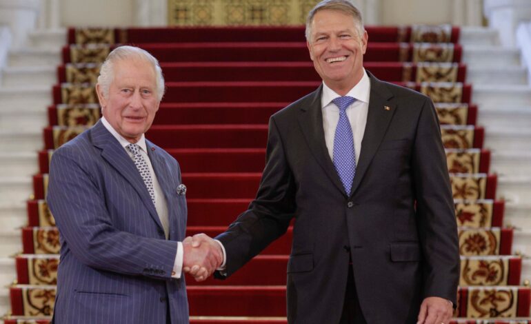 Iohannis, către Regele Charles: Ne onorează că prima vizită în străinătate de la încoronare are loc în țara noastră