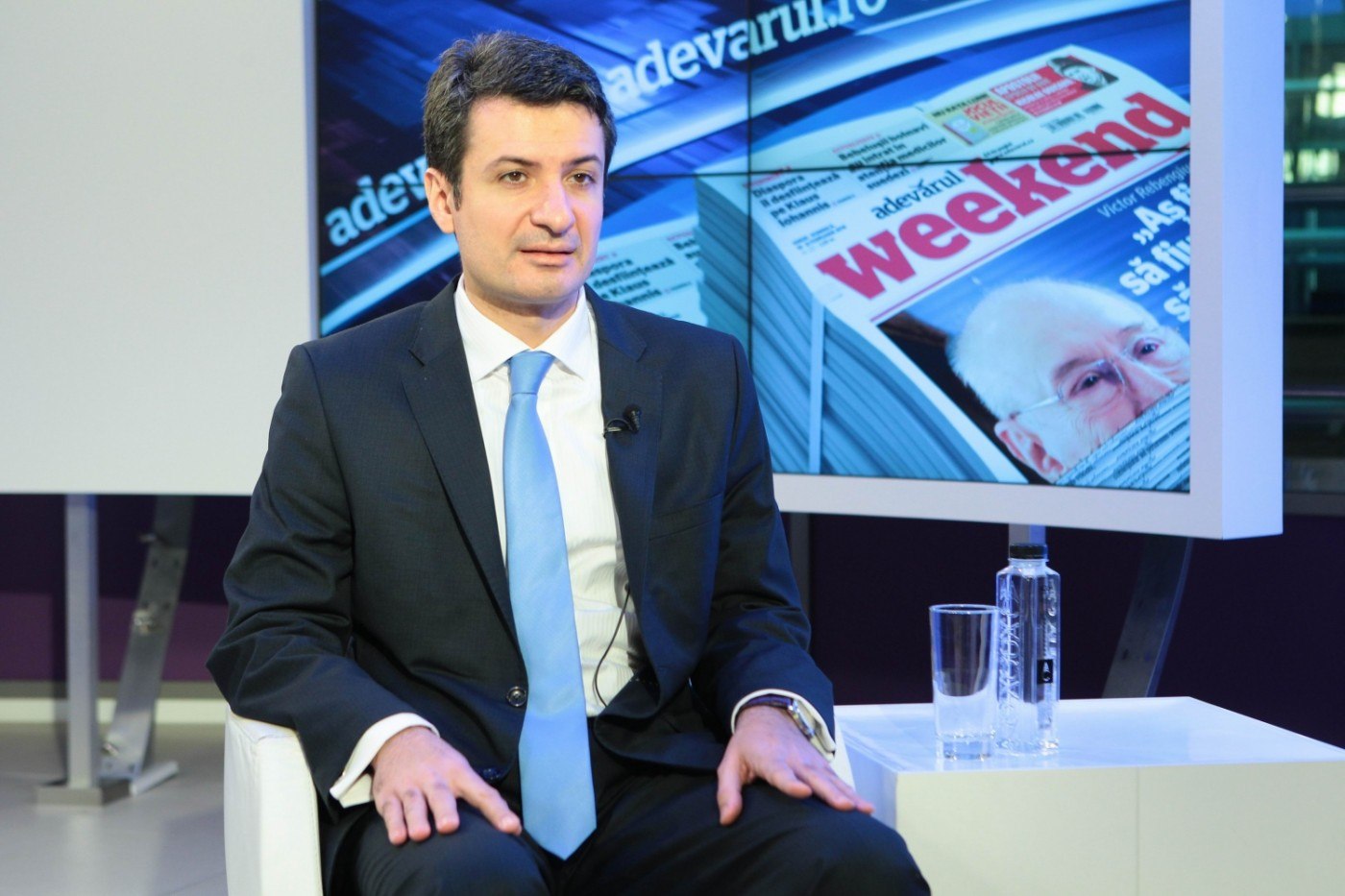 Scandal în PSD. Un deputat social-democrat anunță că nu votează un guvern din care face parte Rafila