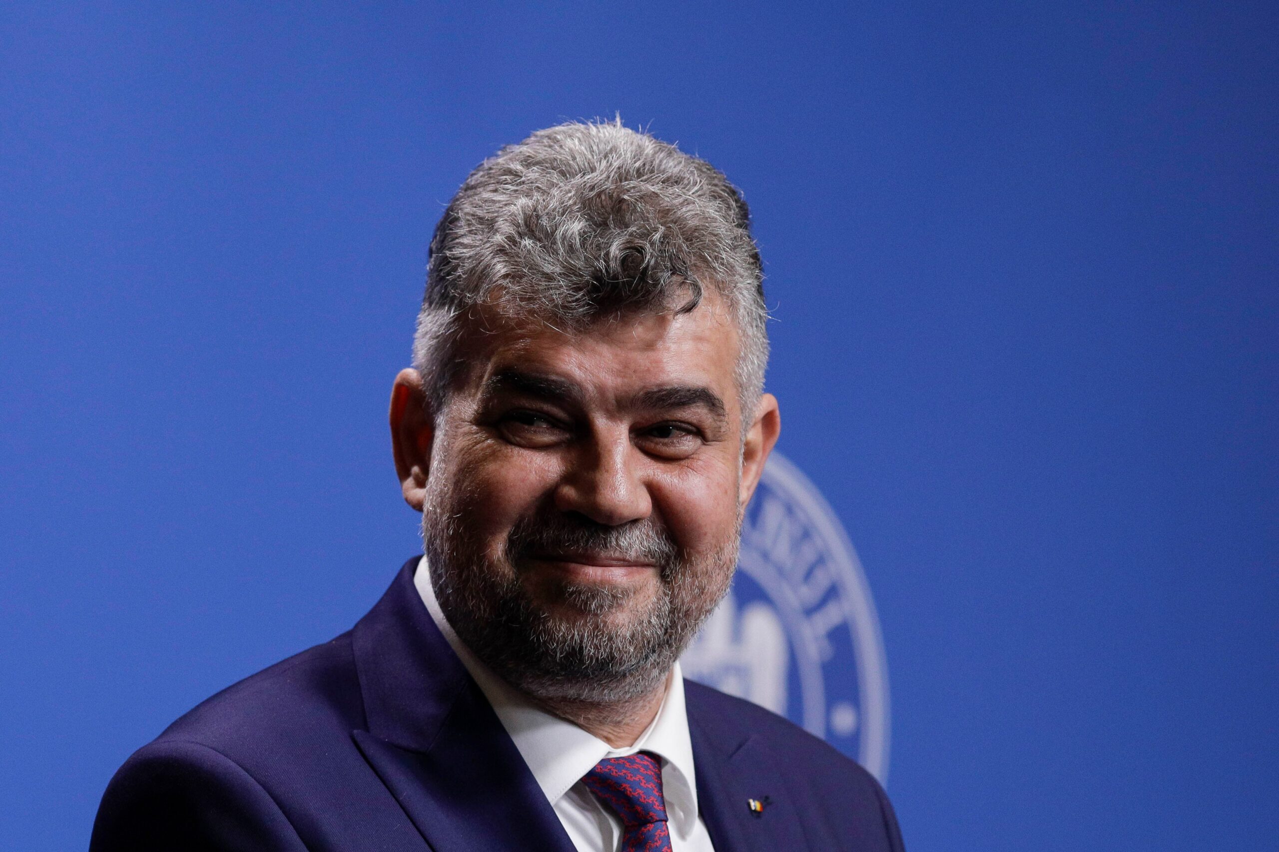Ciolacu, întrevederi cu comisarul pentru Afaceri Economice și Adina Vălean. Măsurile de austeritate luate de Guvern, dezbătute