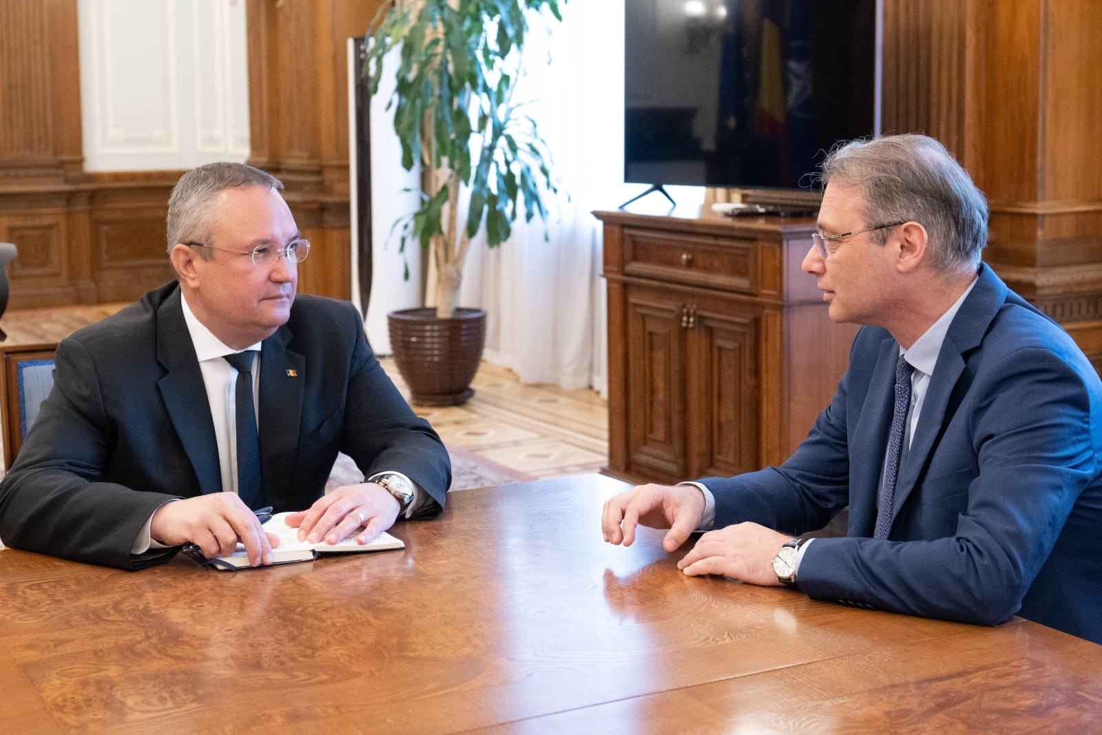 Ciucă: Trebuie menținut un ritm constant de îndeplinire a condițiilor de aderare la OCDE