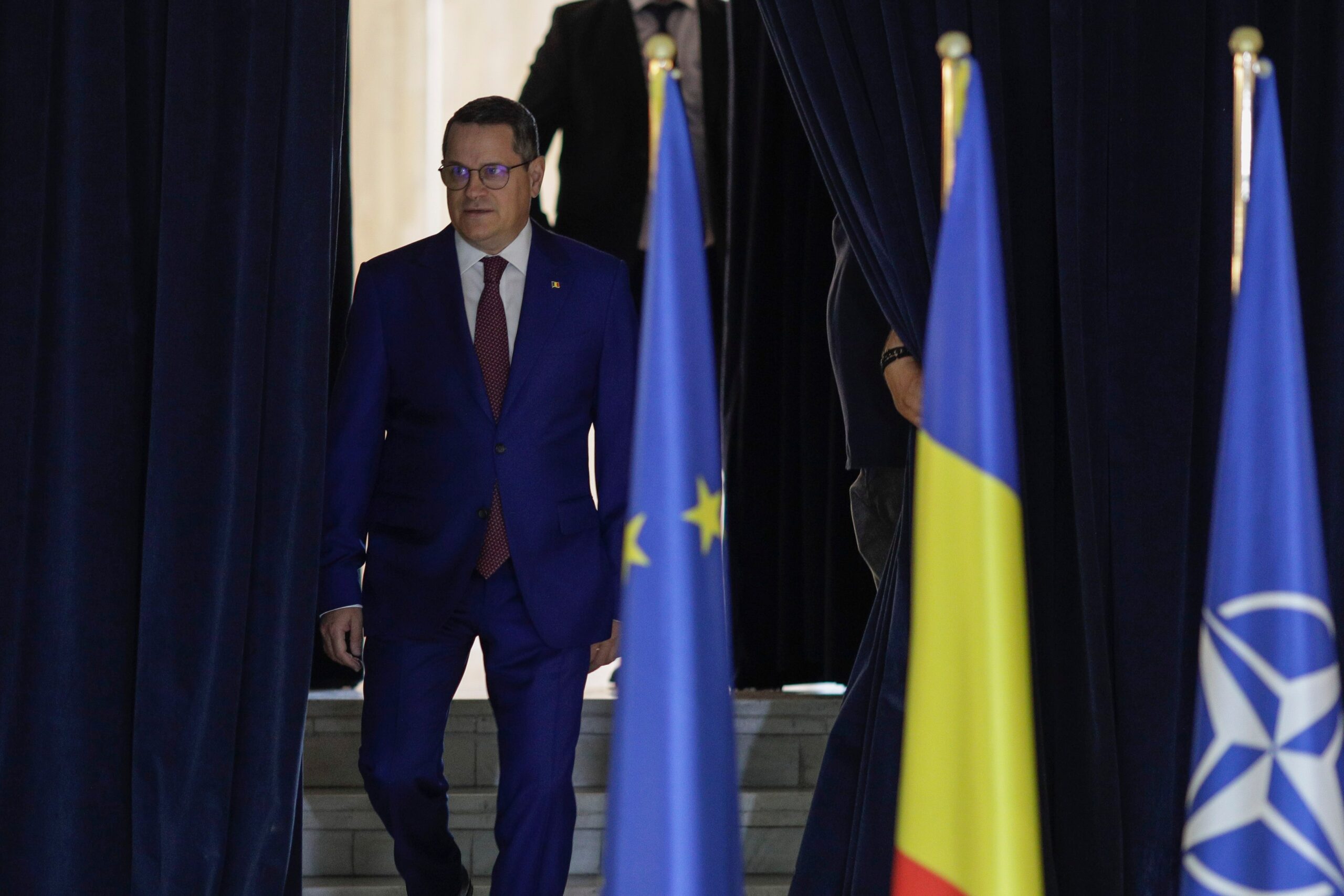 Un lider PNL neagă revenirea lui Eduard Hellvig în partid