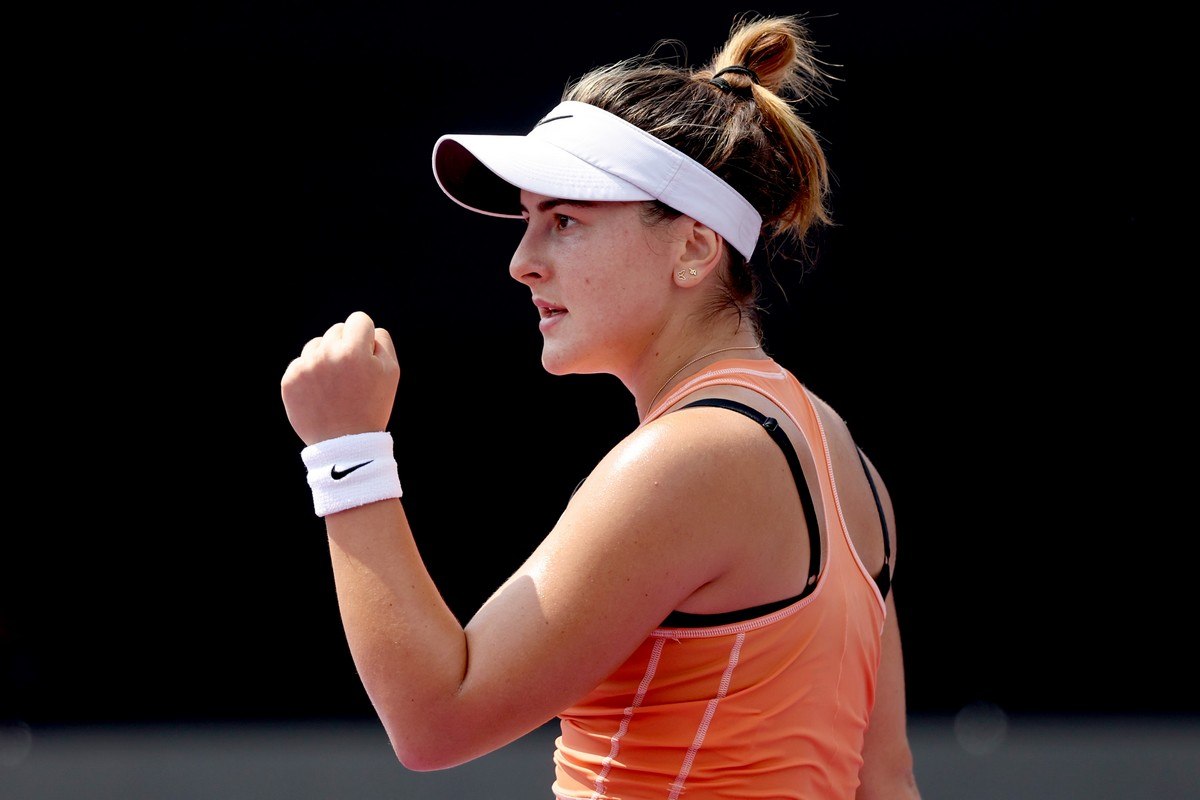 Bianca Andreescu, mesaj pentru Simona Halep. Ce i-a transmis, în limba română, de la Wimbledon