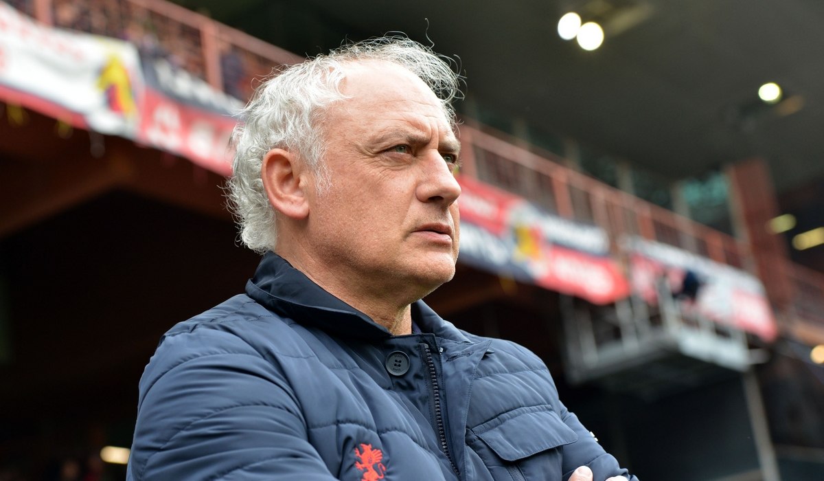 CFR Cluj a ales deja înlocuitorul lui Dan Petrescu. Noul antrenor este în drum spre Galați, pentru meciul cu Oțelul
