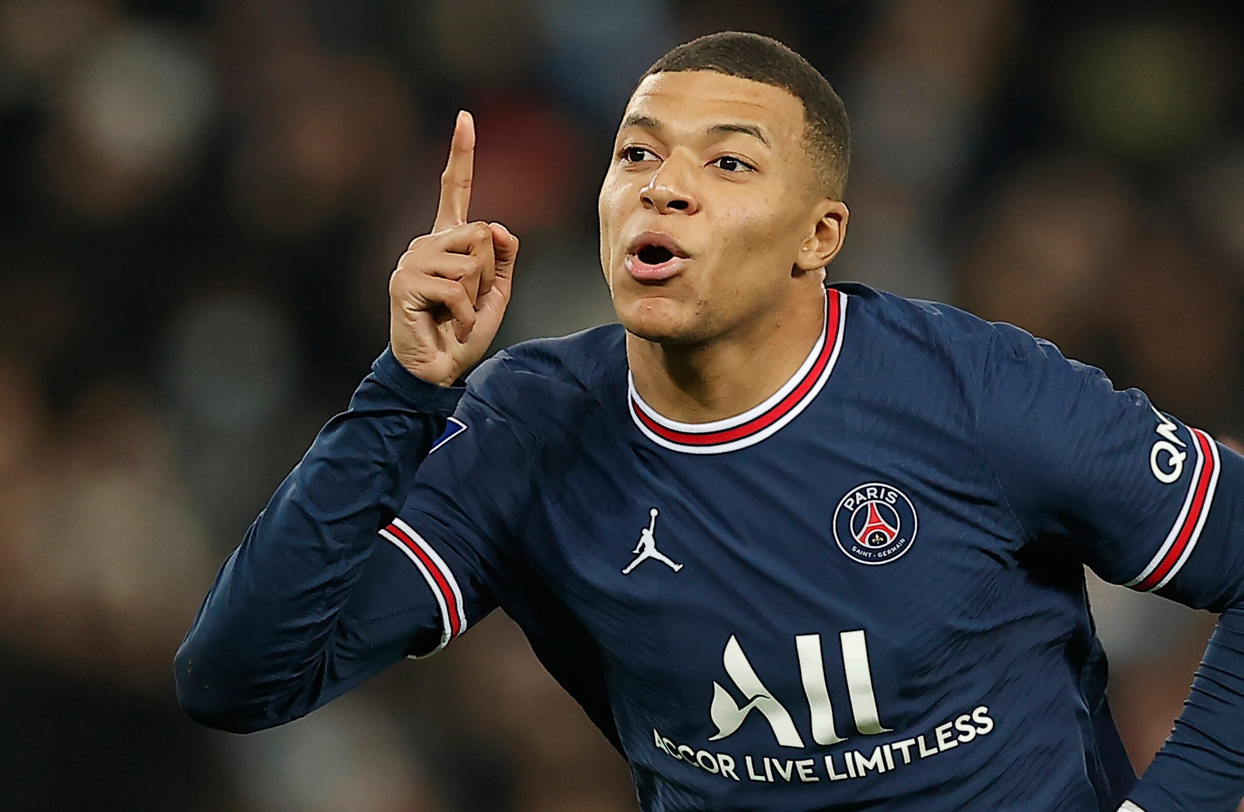 PSG surprinde neplăcut: miliardarii arabi se răzbună pe Mbappe printr-o decizie bizară