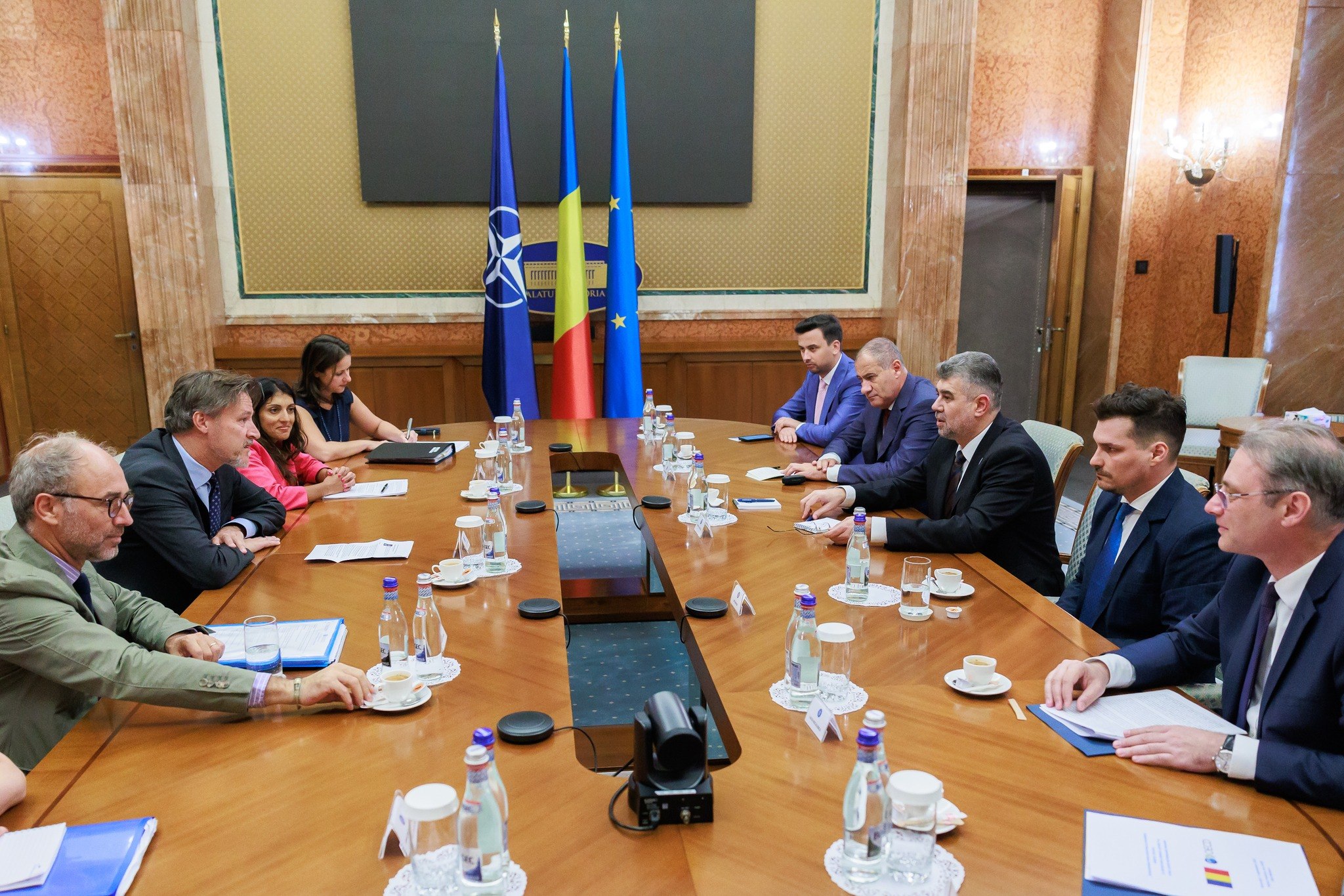 Ciolacu: „Aderarea la OCDE reprezintă o prioritate de prim rang”. Secretarul general adjunct al Organizației a promis sprijin pentru România