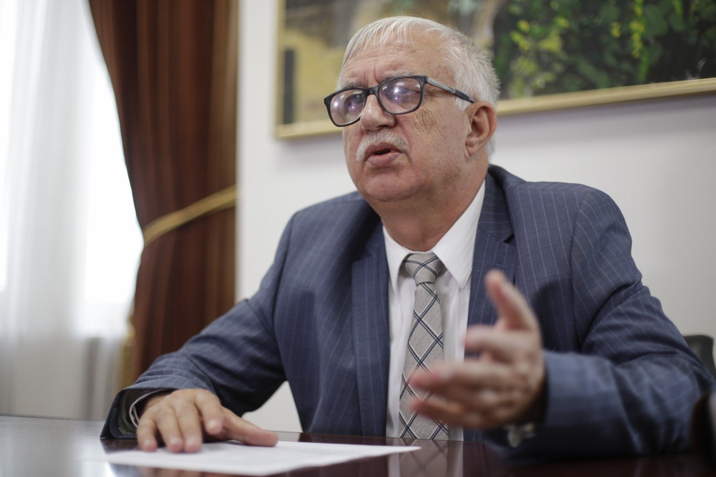 Augustin Zegrean, fost președinte al CCR: guvernul demis poate rămâne în funcție „mult și bine”