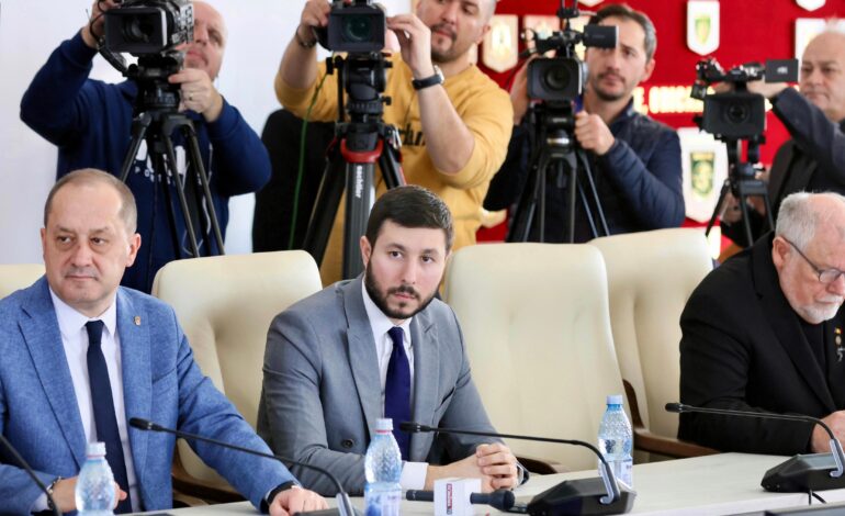 Iulian Badea, deputat: „Politica Externă a României este una favorabilă!” Dezvăluirea unui deputat de la vârful forului legislativ suprem (P)