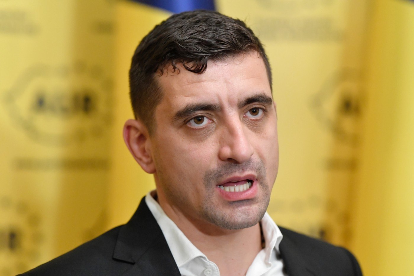 Presa de la Kiev: AUR pregătește provocări informaționale anti-ucrainene coordonate de Rusia. Reacția partidului