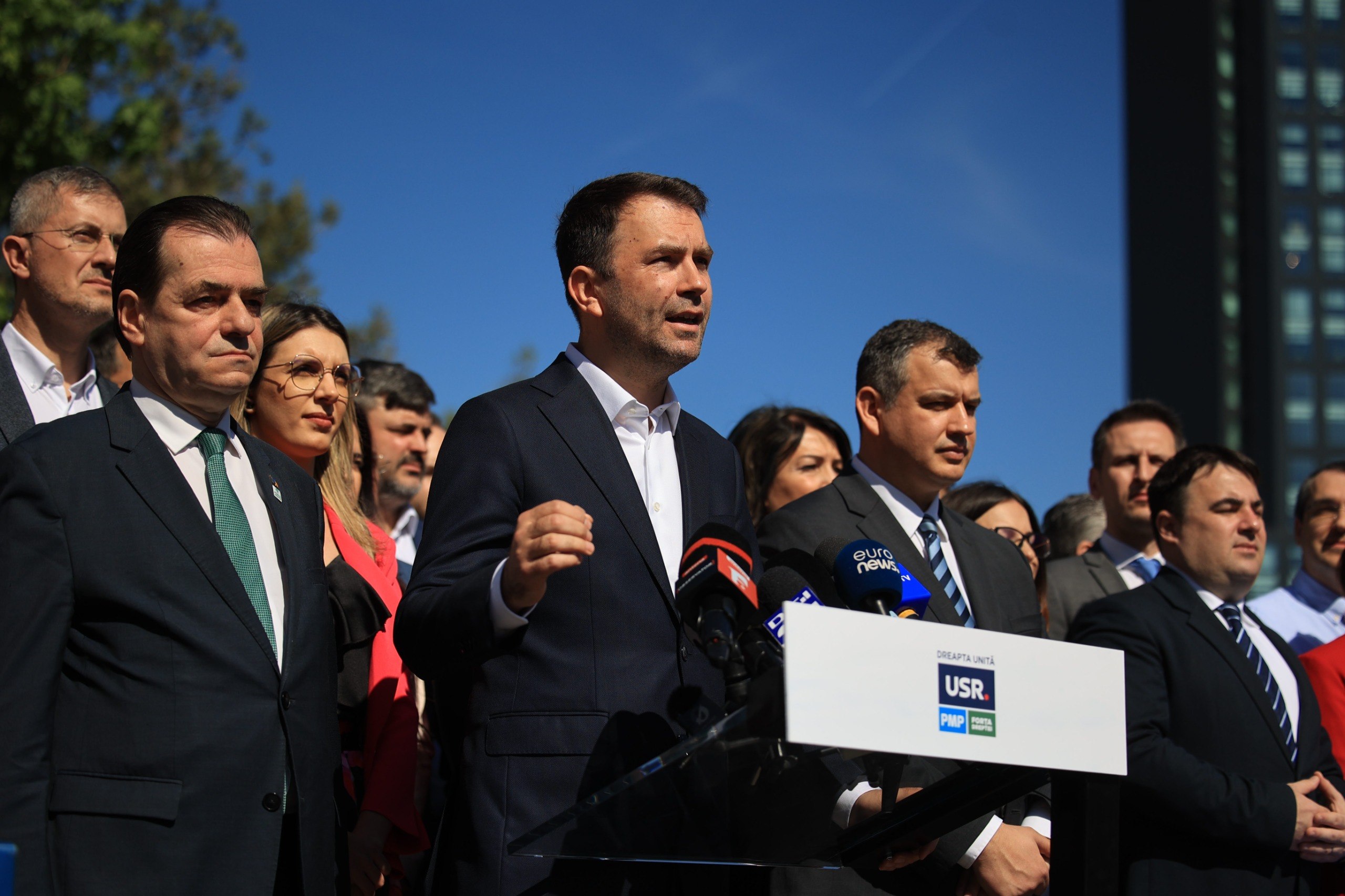 Alianța Dreapta Unită a depus lista de candidați la alegerile europarlamentare. Ce partide s-au înscris până acum în cursă UPDATE