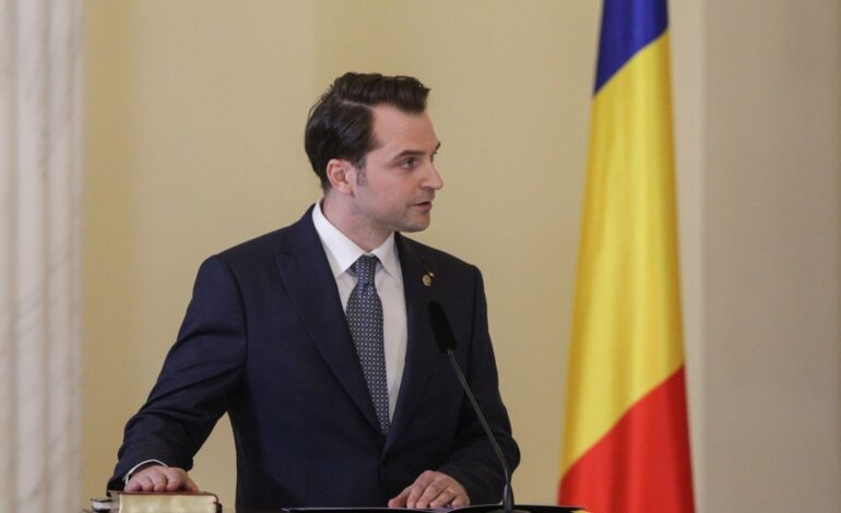 Nicușor Dan evită dialogul cu candidatul PNL la Capitală. Burduja: Nu are argumente sau soluţii, doar pretexte VIDEO