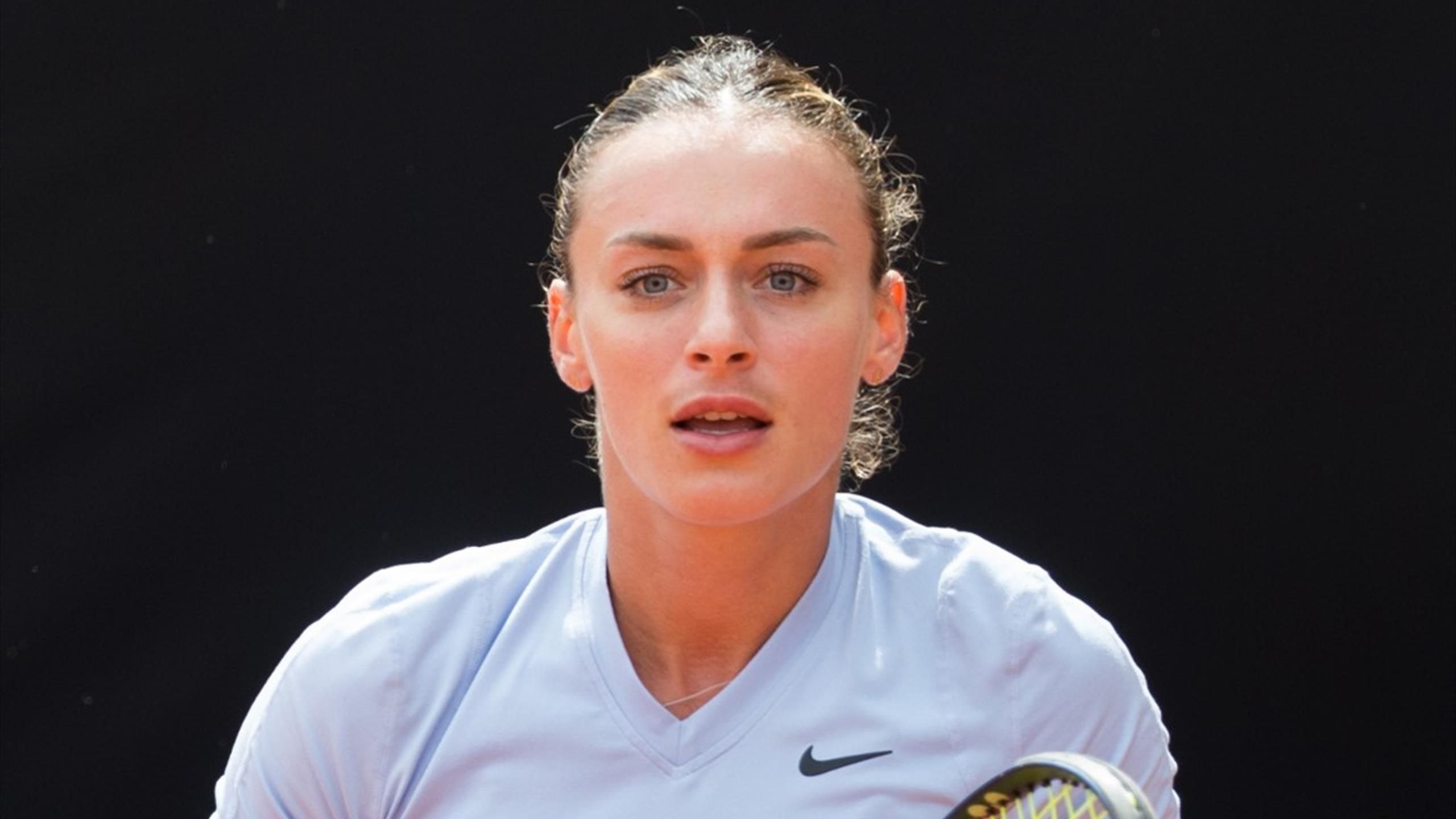 S-au cernut româncele la Roland Garros. Ana Bogdan, învinsă de Svitolina și de ploaie