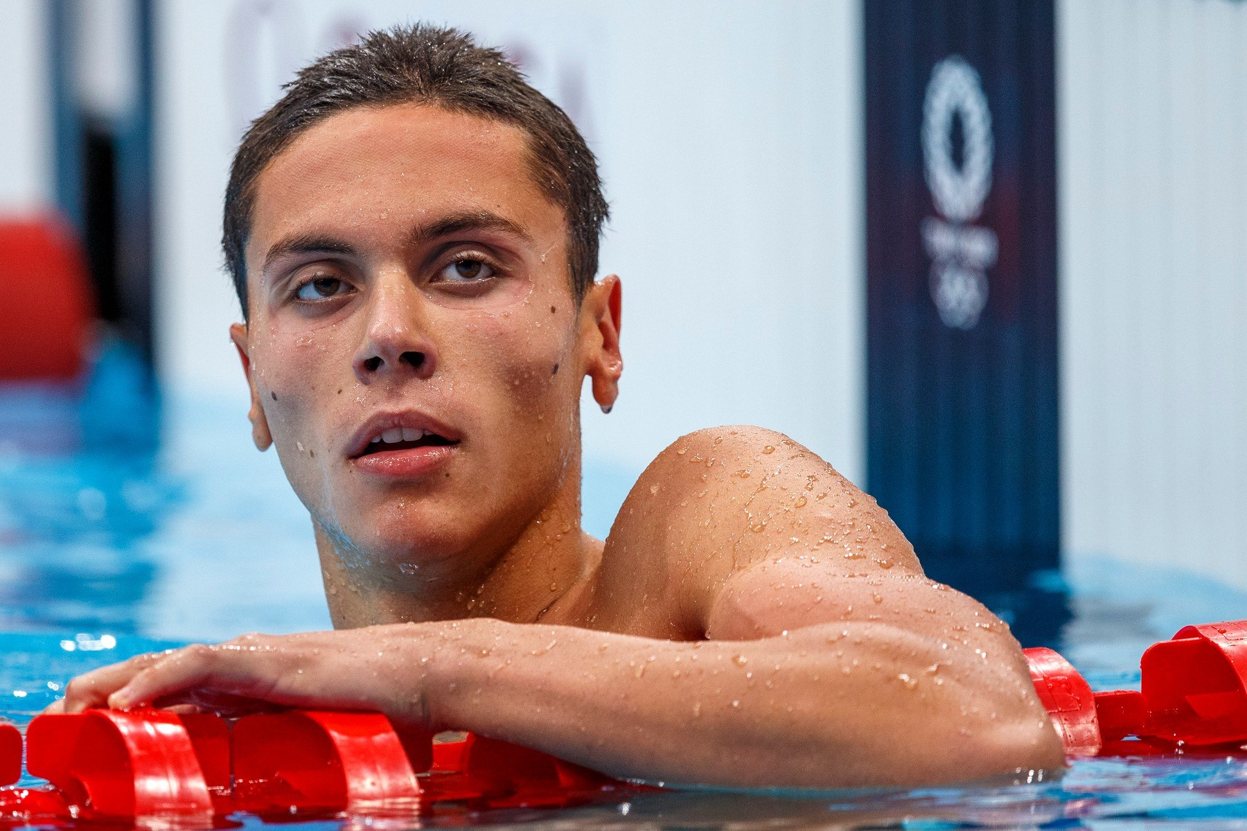 David Popovici nu va fi portdrapelul României la Olimpiadă. Cine va purta steagul delegației noastre