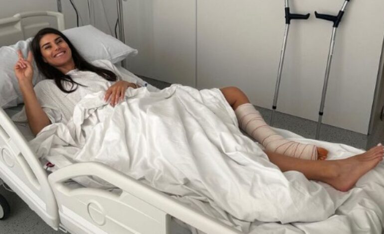 Sezon încheiat pentru Sorana Cîrstea. Anunțul sportivei de pe patul de spital