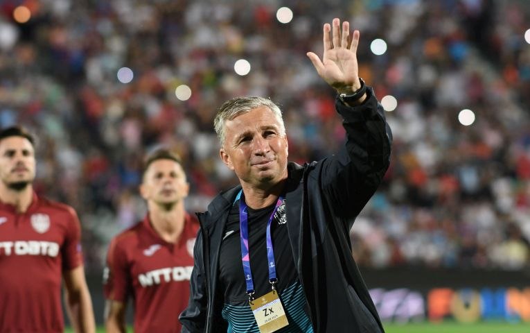 Dan Petrescu jubilează. CFR Cluj, pas mare spre playoff-ul Conference League