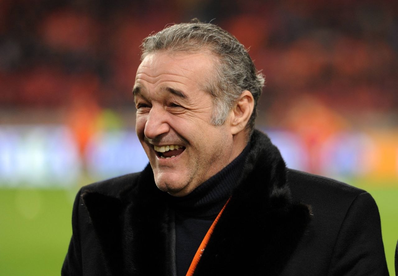 Becali, la „shopping“: primul transfer, după intrarea în Liga Europa. „Îi dau 15.000 de euro lunar“