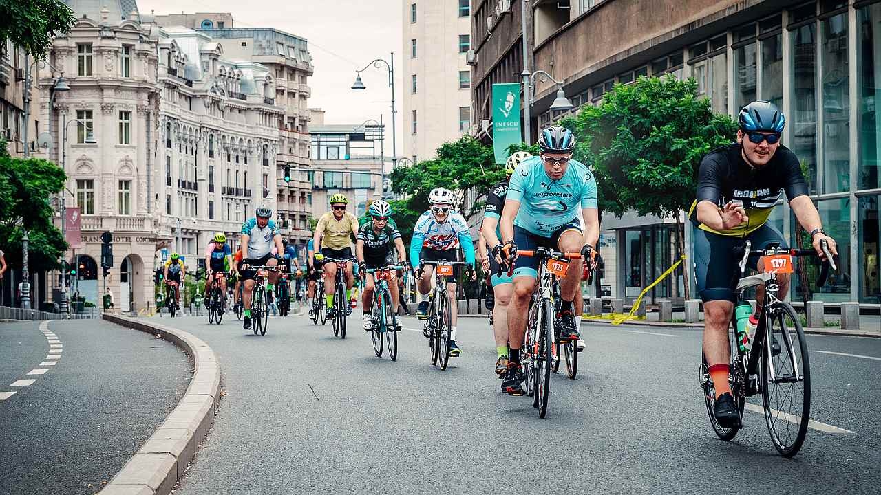 Record la cea de-a treia ediție a L’Étape Romania by Tour de France. 2.500 de concurenți au trăit magia celui mai mare festival de ciclism din România