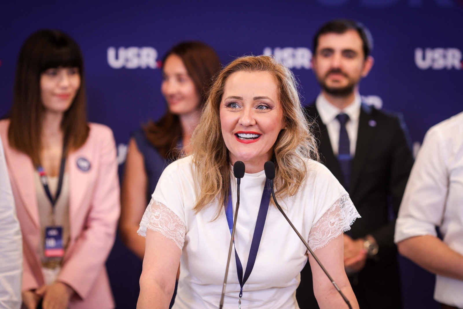 ANALIZA Pe ce drum va merge USR. Tandemul Lasconi președinte-Bolojan premier a încins spiritele în partid