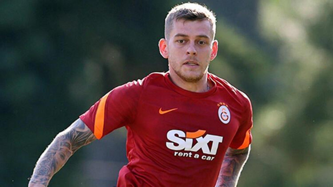 Alexandru Cicâldău, telenovelă încheiată. Jucătorul lui Galatasaray a plecat spre Ploiești și a ajuns la Craiova