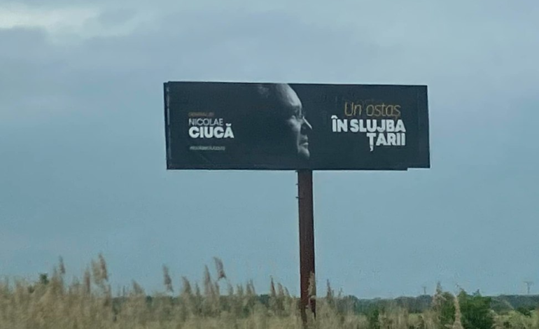 Panourile PNL cu „ostaşul” Ciucă au fost date jos în mai multe judeţe. Ce vor pune liberalii în locul lor