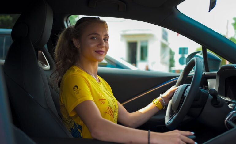 Încă un rând! Medaliații de la Jocurile Olimpice își fac parc de mașini. Când vor primi noile automobile