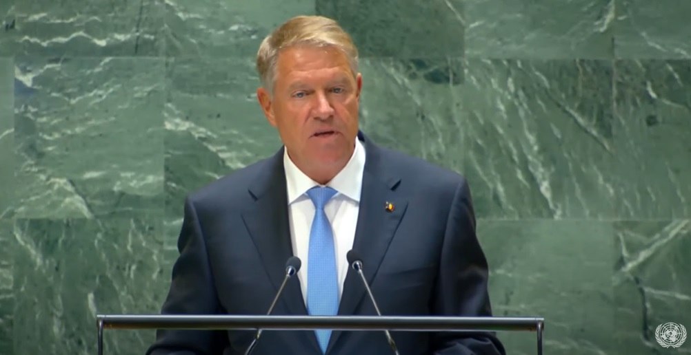 Klaus Iohannis, despre postul obţinut de România în CE. „Să-l întrebaţi pe prim-ministru cum a promis un portofoliu economic şi a obţinut unul social”