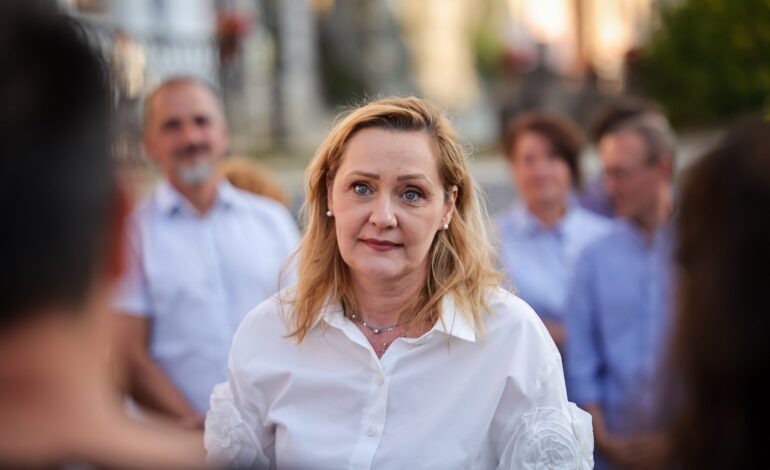 Lasconi vrea ca o parte din cotizația la sănătate să meargă la o asigurare privată: „Să nu mai ajungi în spitalele de stat în care să fii tratat cu dispreţ”