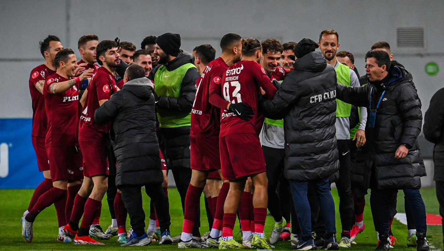 Schimbare de lider în Superliga, după ce CFR Cluj a dat lovitura pe terenul Universității Craiova