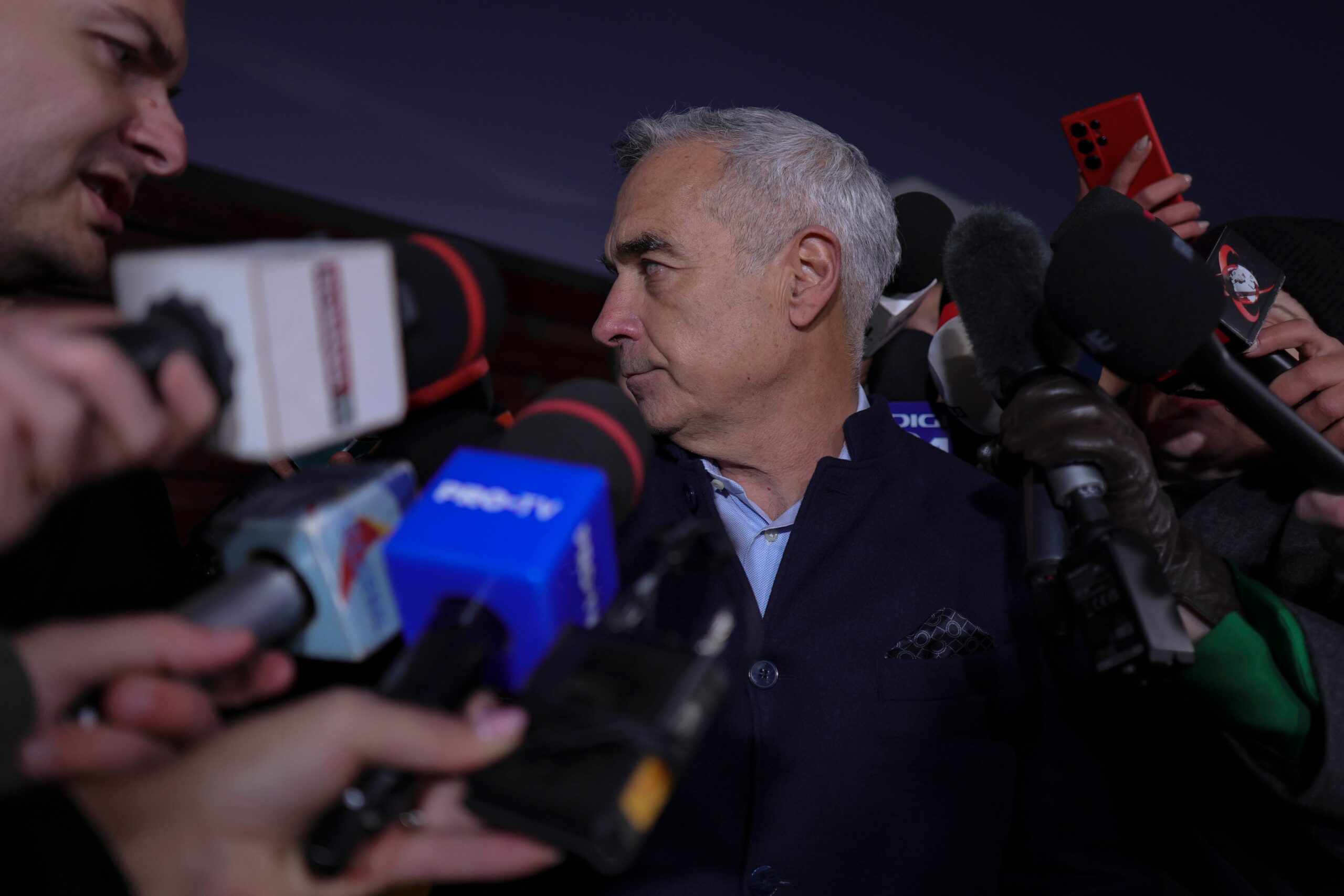Sondaj CURS. Călin Georgescu, favorit în turul II al prezidențialelor