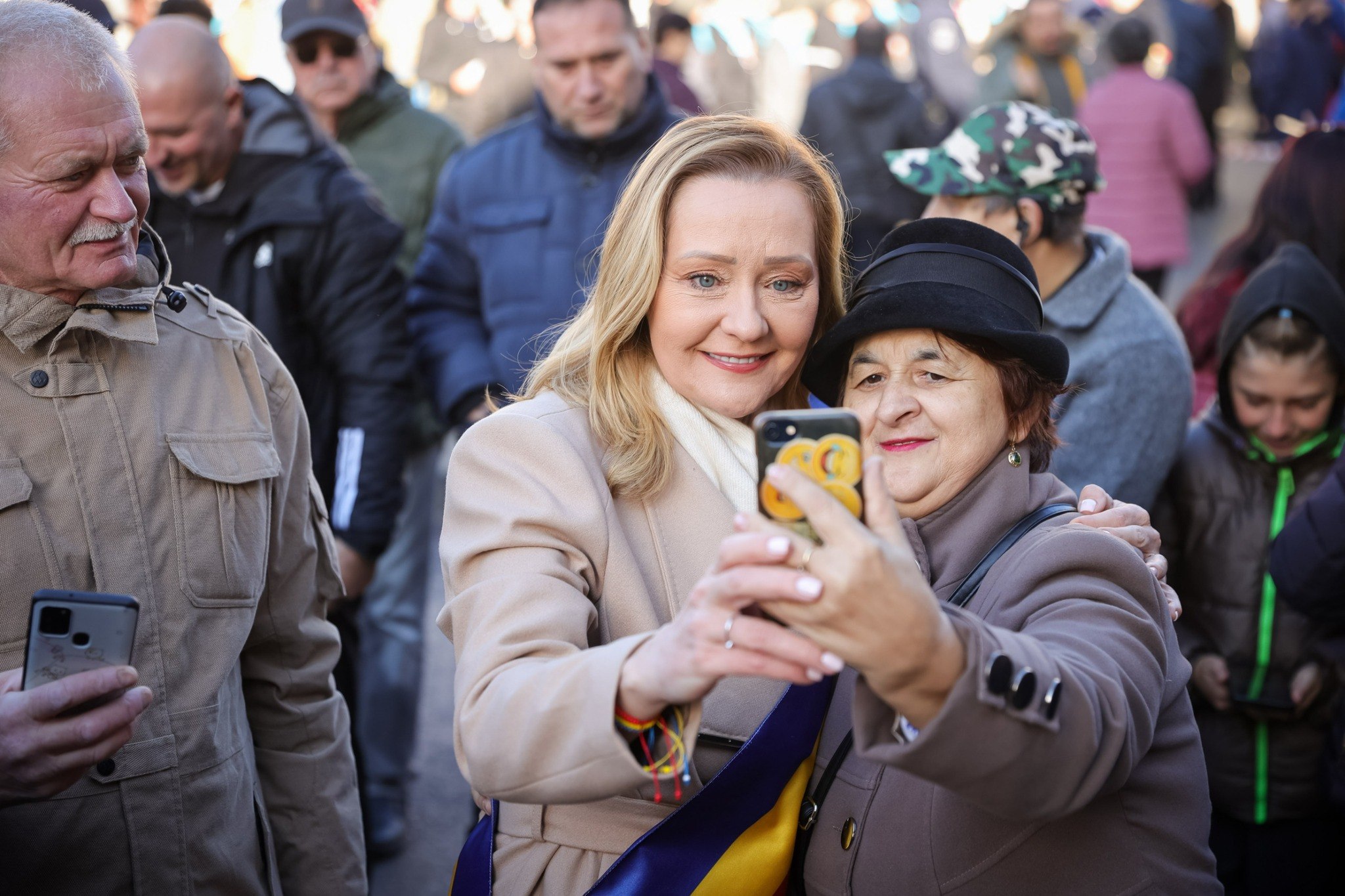 Este România pregătită pentru un președinte femeie? „Mai există unele rezerve, deși în contextele noi, lidershipul feminin e mai potrivit”