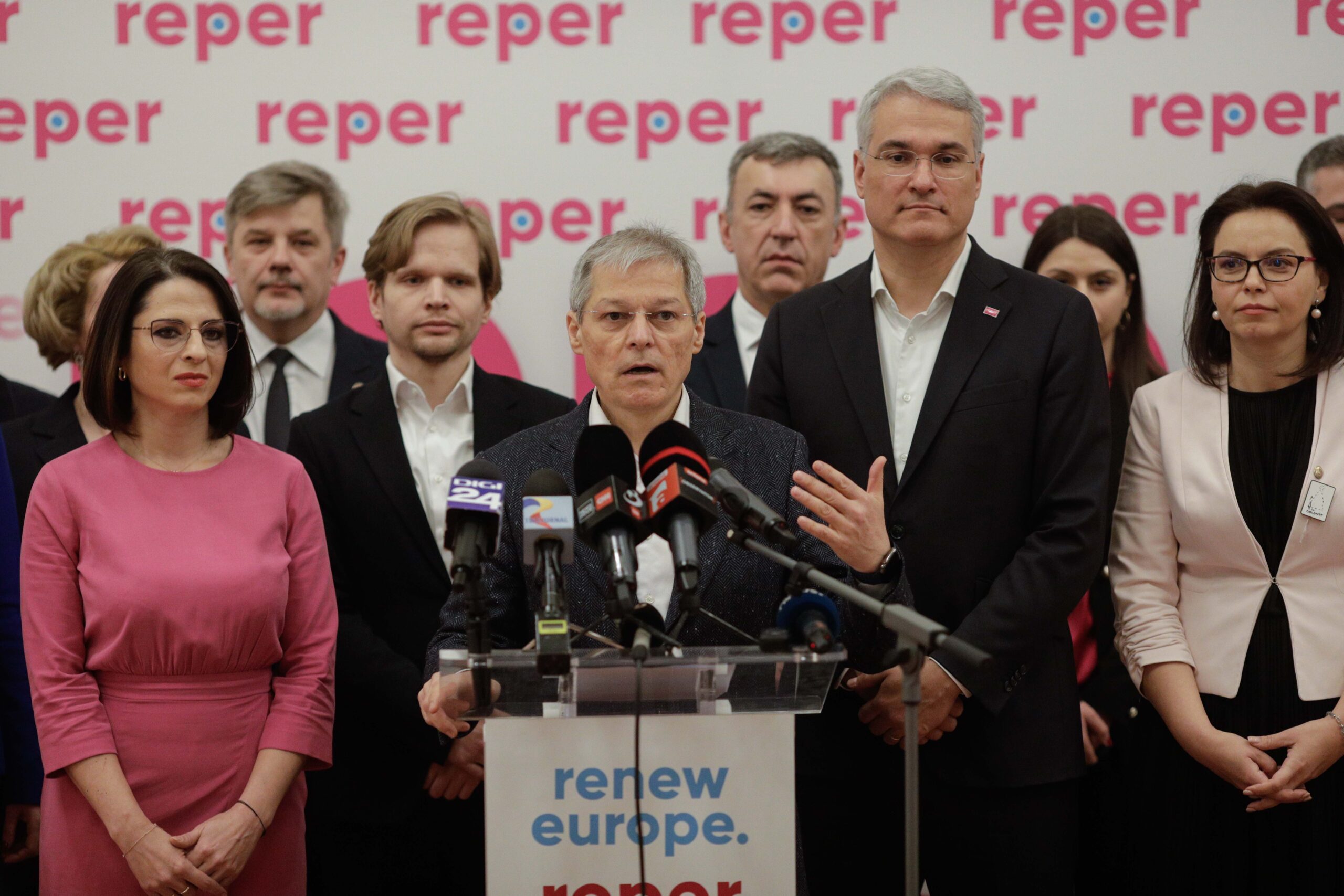 REPER cere anularea alegerilor parlamentare. „Avem date evidente care indică ingerinţa Rusiei”