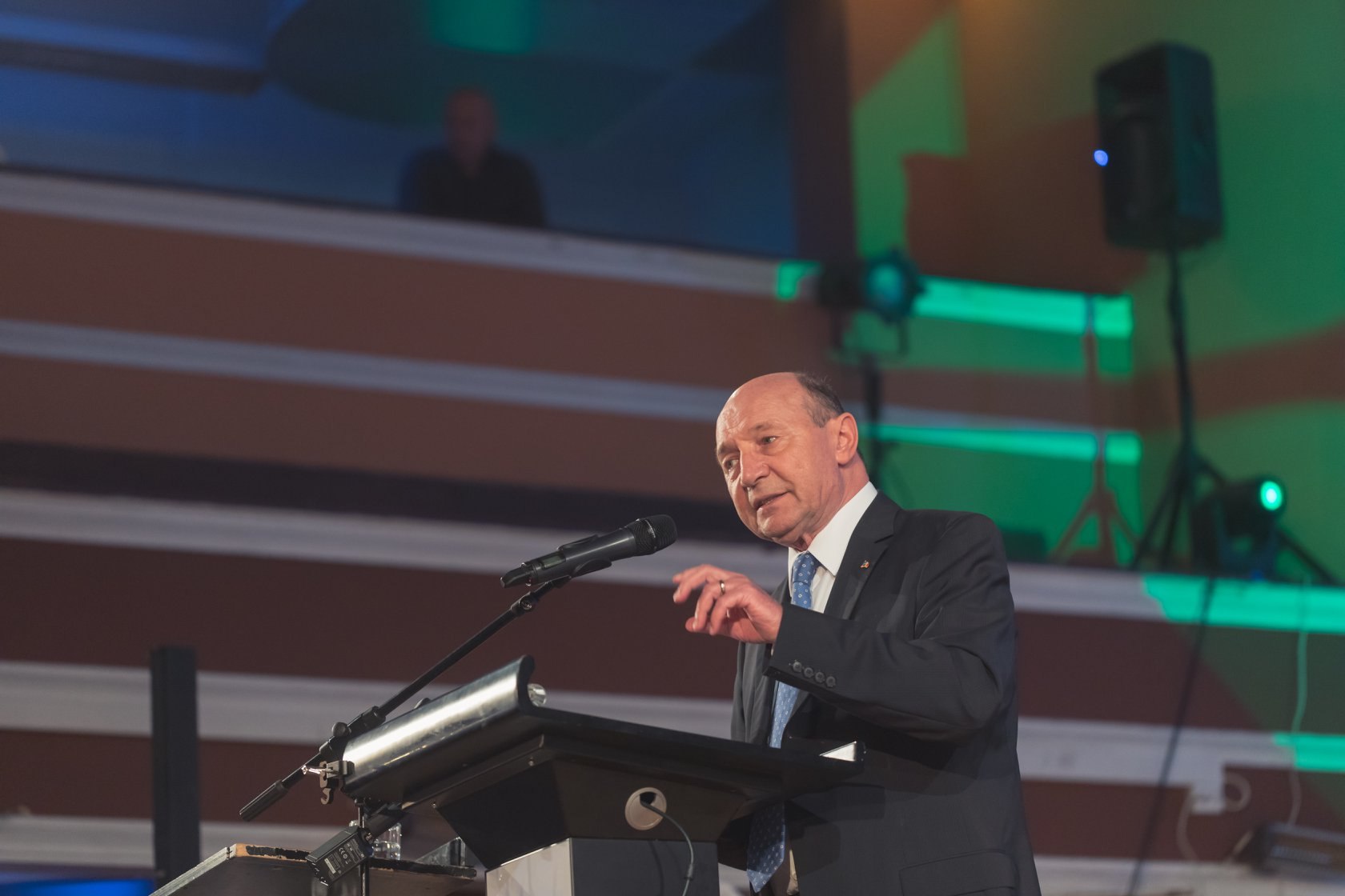 Prima reacție a lui Traian Băsescu după decizia de anulare a alegerilor prezidențiale. „Oare pentru cât timp?”