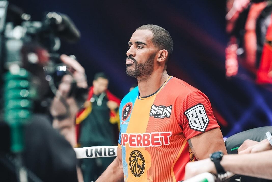 Benny Adegbuyi revine în arenă și participă la cel mai dur turneu de kickboxing din lume: „Mister Tournament este pregătit!”