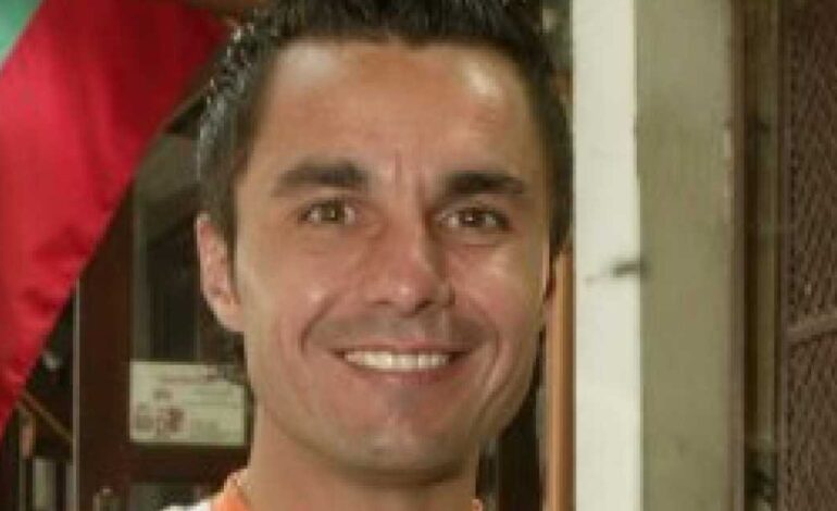 Rivalitatea Dinamo – FCSB, stinsă de încă un „câine până la moarte”. Spune că îl va vota la prezidențiale