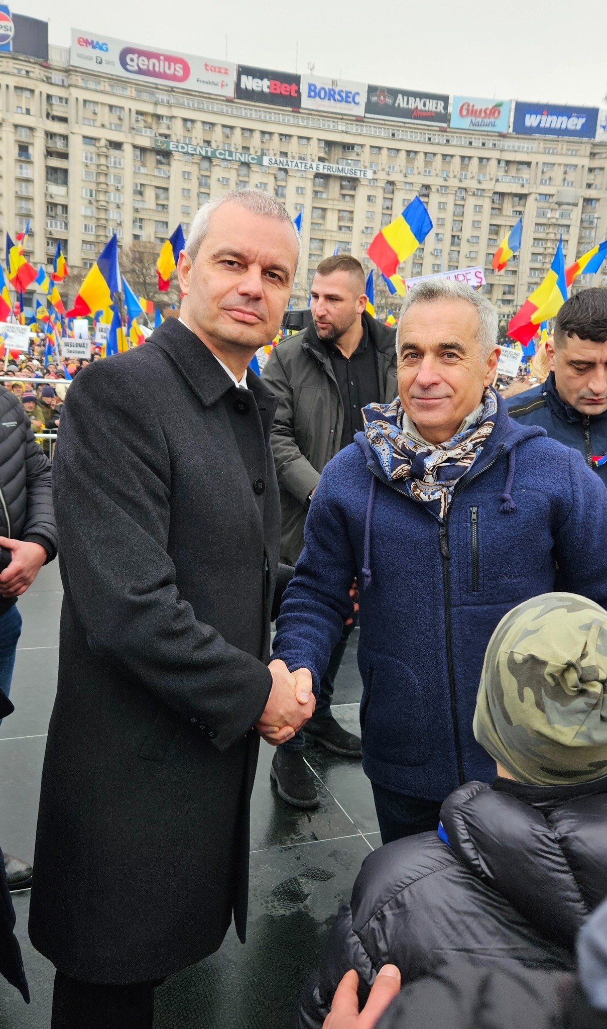 Călin Georgescu, susținut de un politician bulgar sancționat pentru antisemitism, cu interdicție de a intra în Ucraina