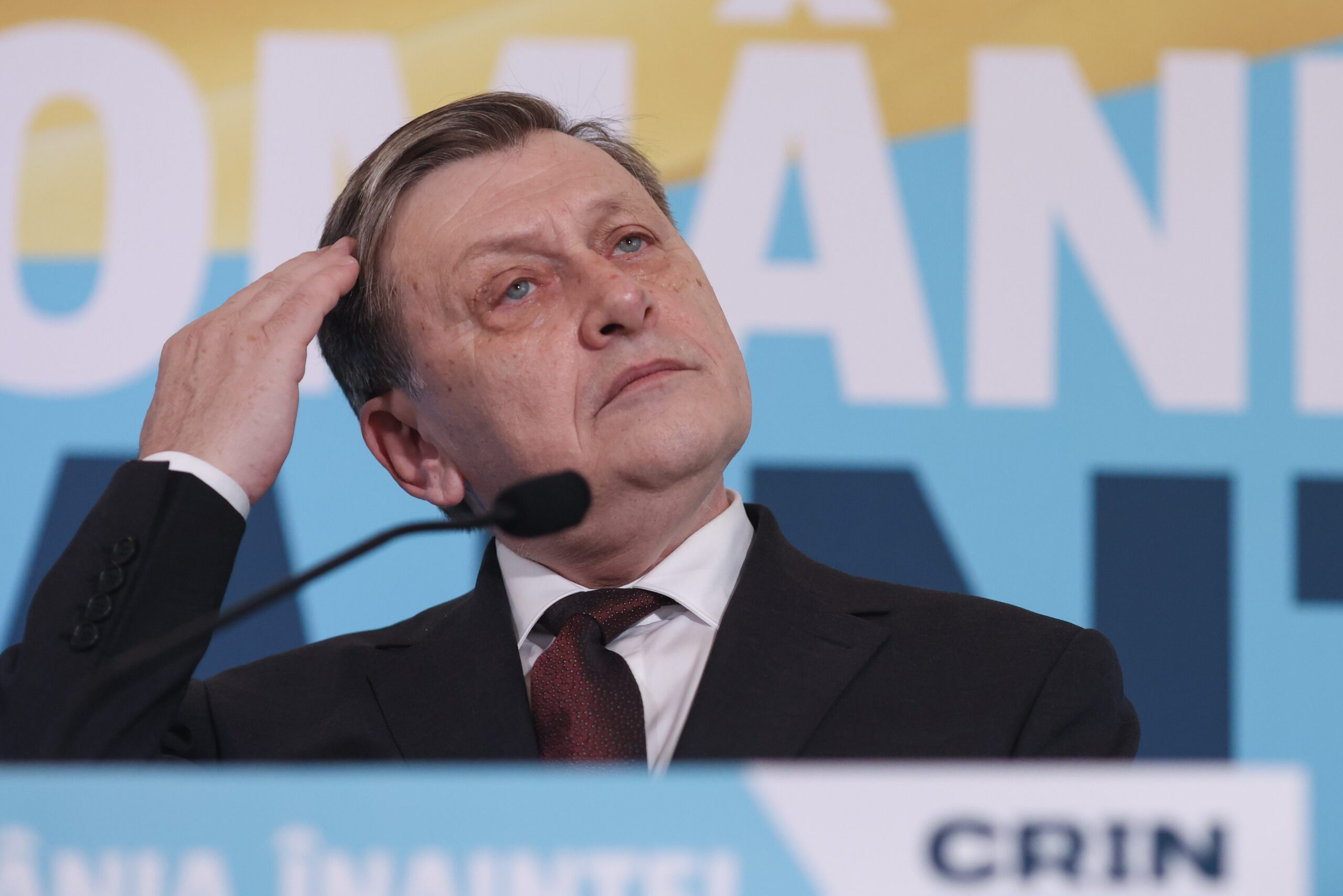 Crin Antonescu: „Nu fiţi prefăcuţi! Ştiţi câtă politică s-a făcut prin intermediul justiţiei. Nu mai accept”