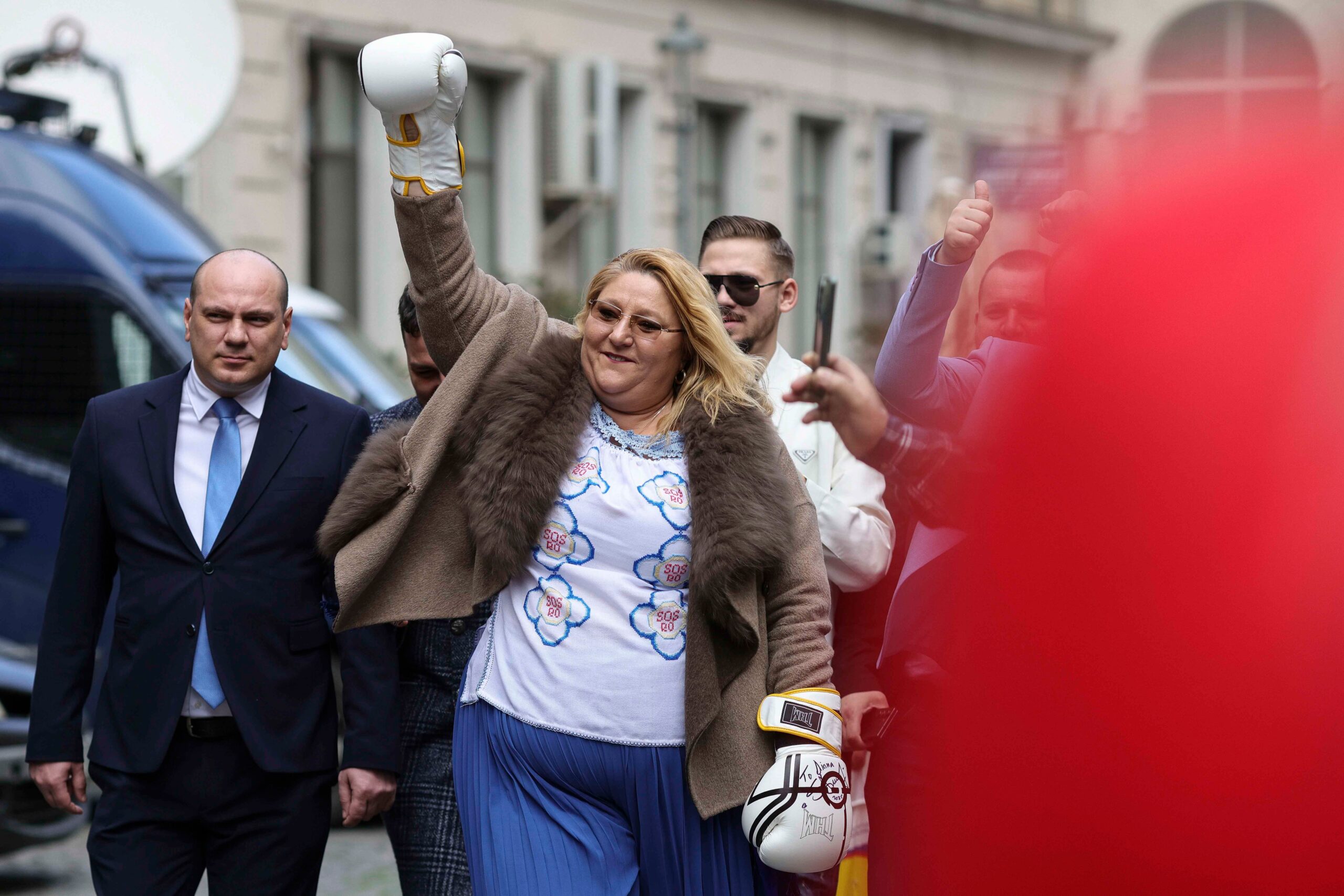 Contestația Dianei Șoșoacă privind respingerea candidaturii, pe masa judecătorilor CCR