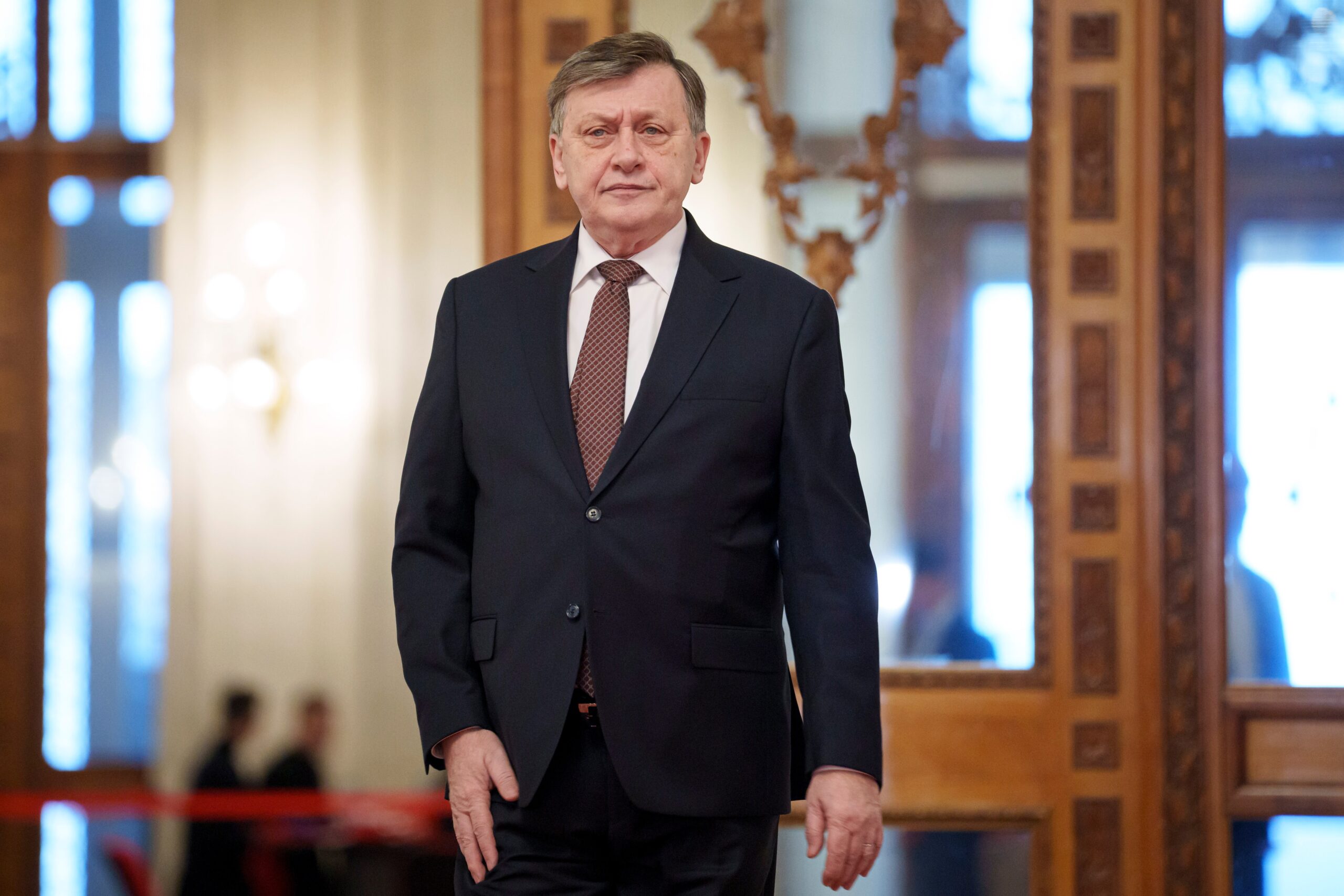 Ședință în Coaliția de guvernare. Crin Antonescu, prezent la discuțiile despre campania electorală