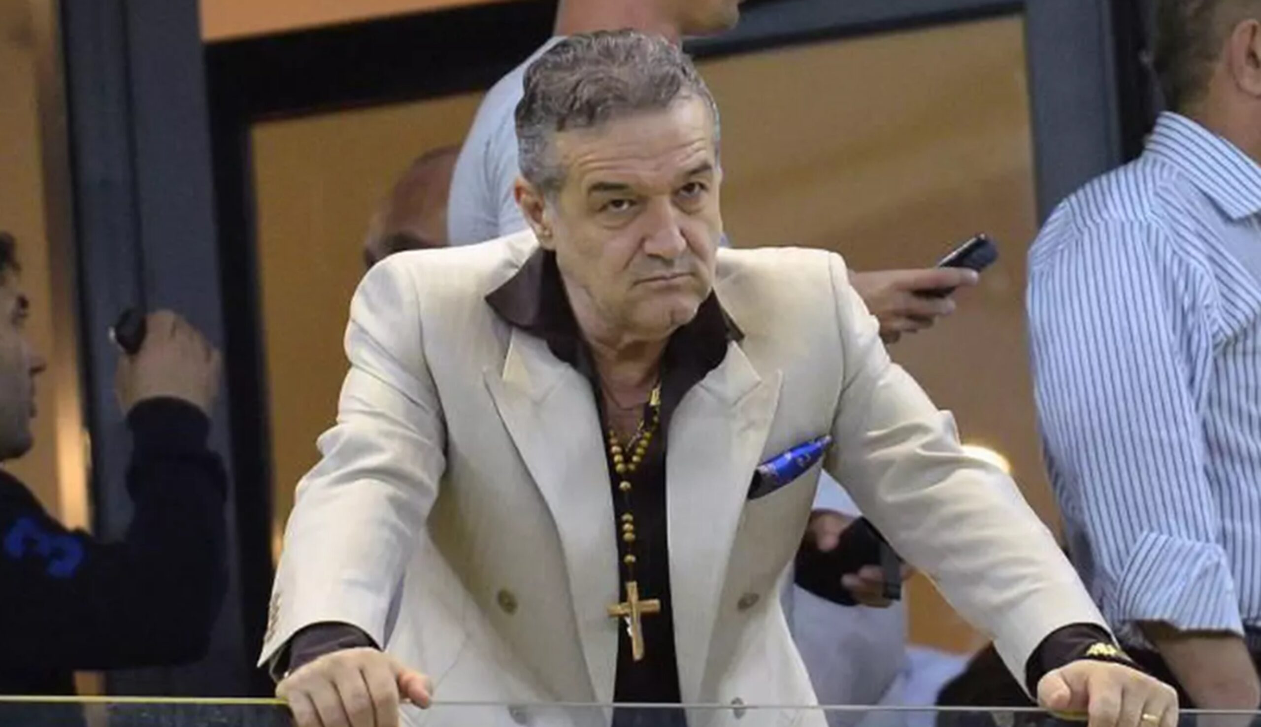 Războiul patronilor din Superliga continuă. Gigi Becali a pus tunurile pe rivali: „Sunt prea mici”