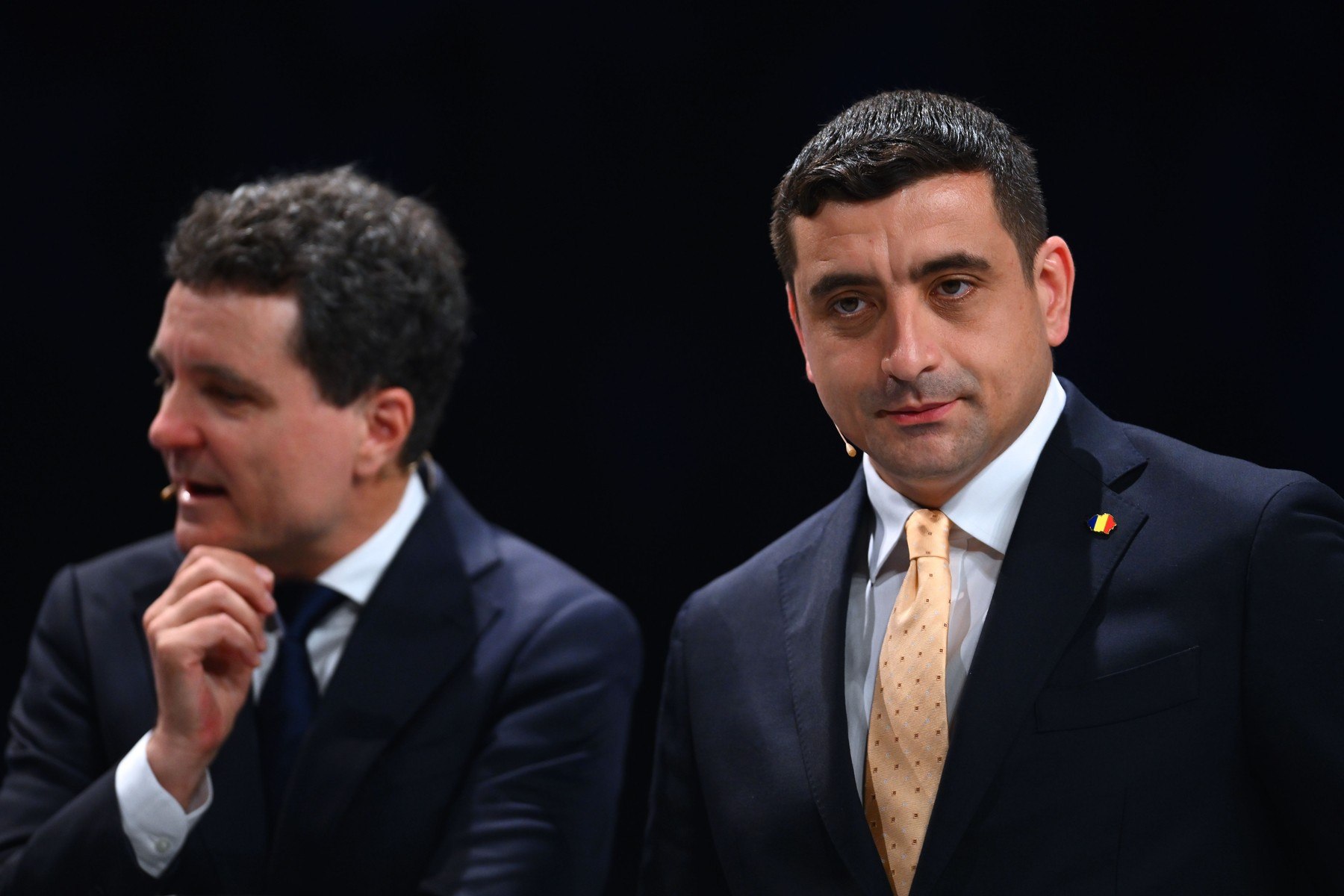 Nicușor Dan nu acceptă un guvern minoritar cu susținerea AUR nici din partea PSD, nici a PNL