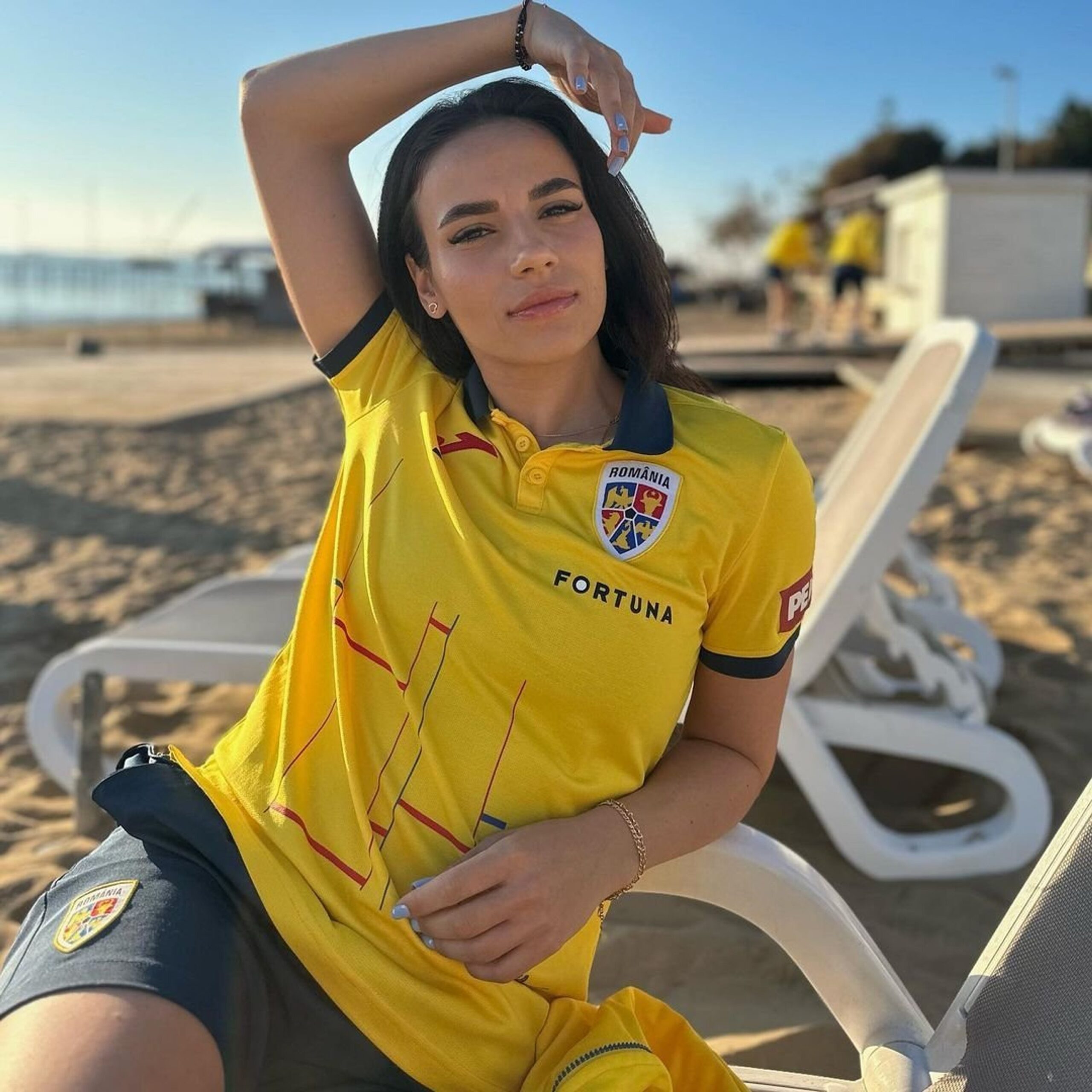 Cea mai frumoasă fotbalistă din România și-a găsit echipă. Următoarea destinație a Teodorei Meluță