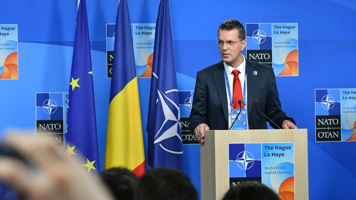 De ce nu dorește ministul Apărării, Ionuț Moșteanu, să dezvăluie valoarea ajutorului acordat Ucrainei: „Cifra trebuie explicată”